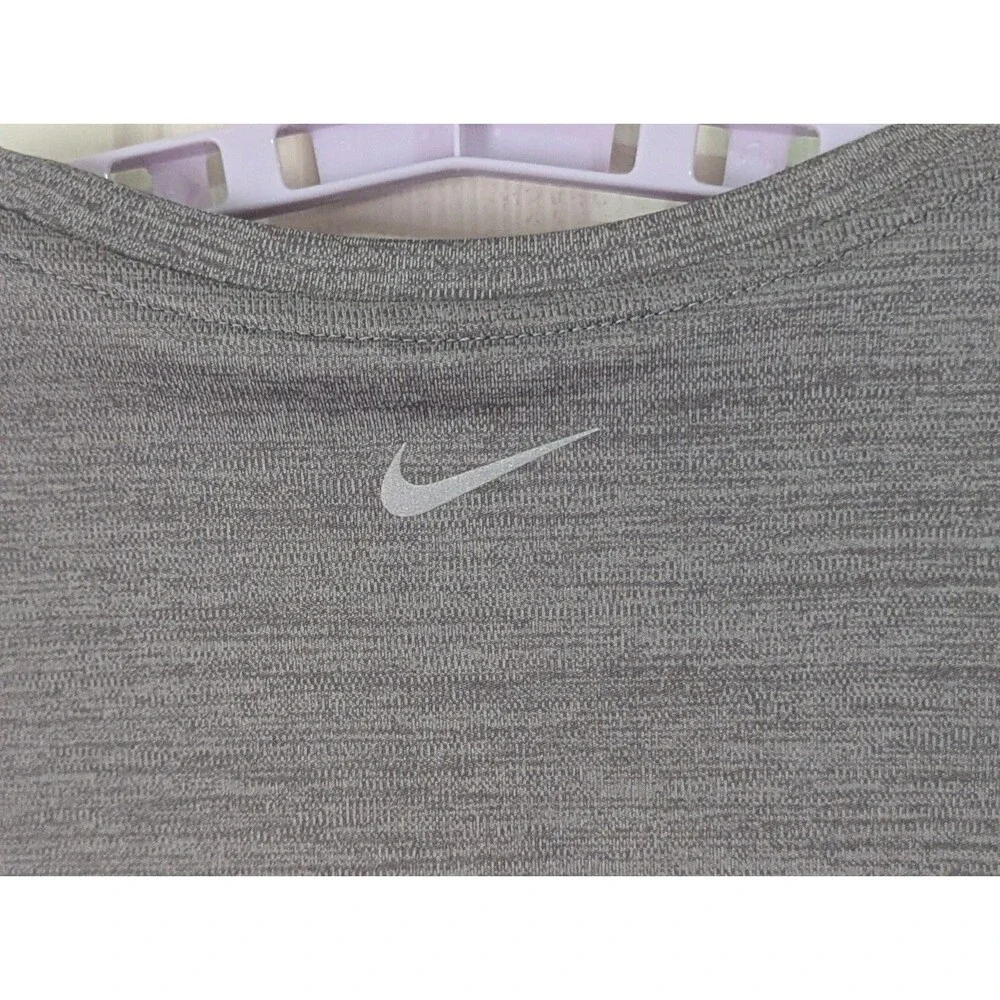 Nike Running Dri Fit S/S Athletic Shirt Womens 2X Heather Gray Mesh Stretch Logo